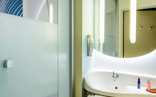 ibis budget Saint Quentin en Yvelines Velodrome