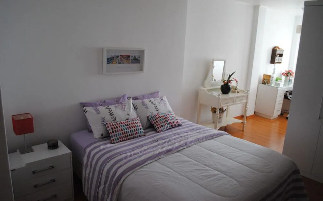 Corona Hostel