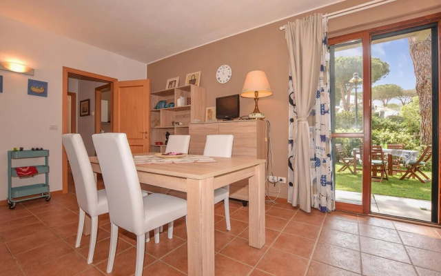 Awesome Apartment in Scarlino With 2 Bedrooms and Wifi