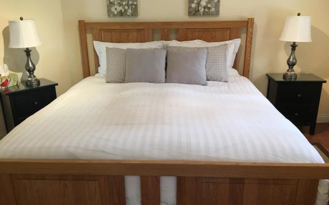 All Seasons Bed & Breakfast