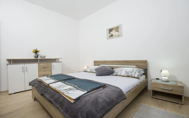 Apartment Josipa Selce / Two Bedrooms A1