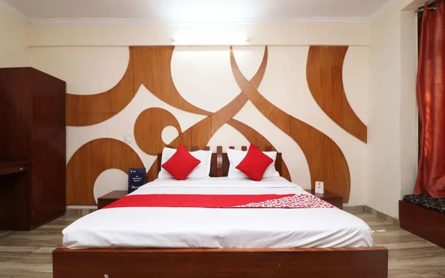 OYO 1820 Hotel Prim Rose