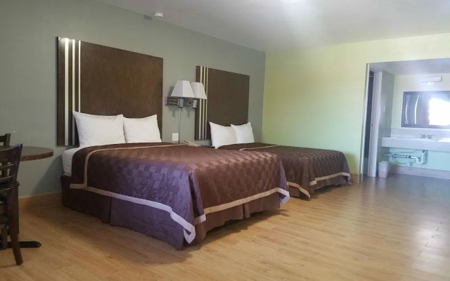 Frontier Motel