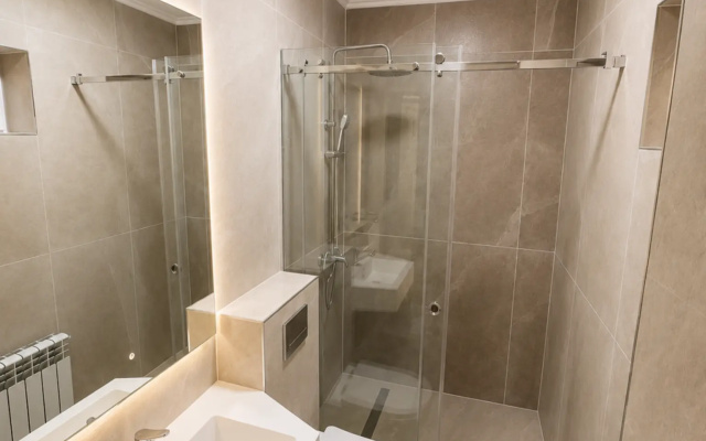 Отель Aqua Hotel Bishkek