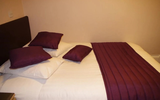 Belmont Hotel