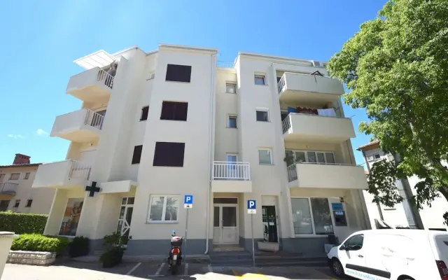 Apartment Jela