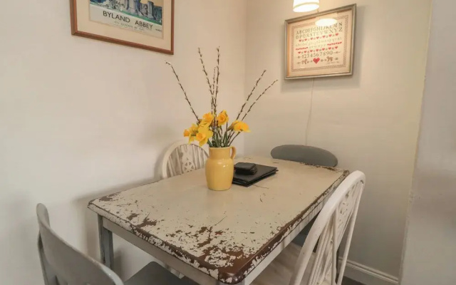Wren's Nest
