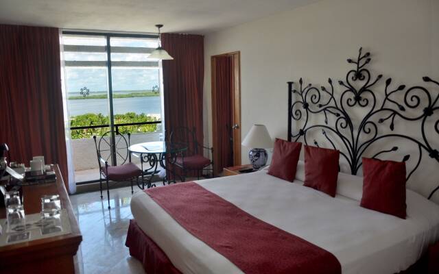 Отель Oasis Cancun All-inclusive комната для гостей