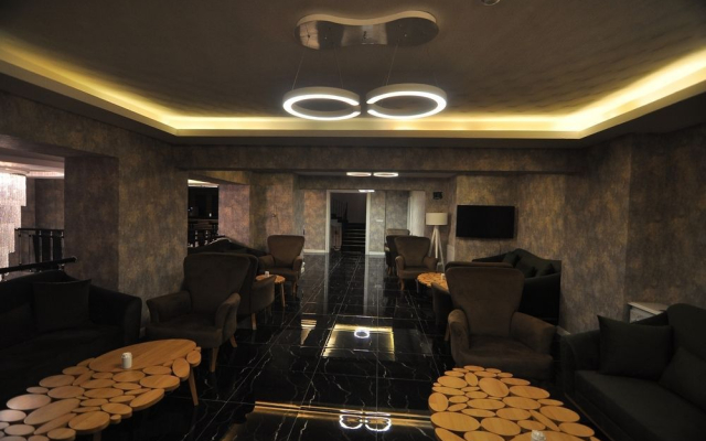 Manhattan Hotel