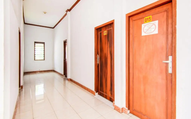 OYO 91063 Kost Bunga