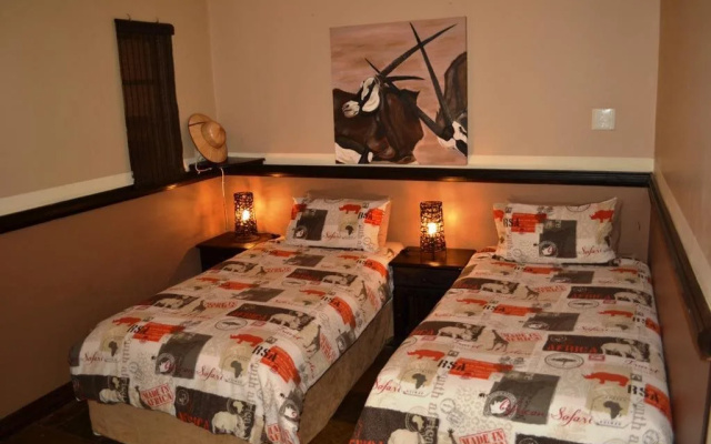 The Ostrich Manor