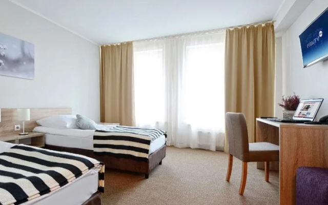 Hotel Port 110