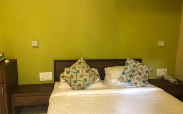Fabexpress Coco Goa Resort