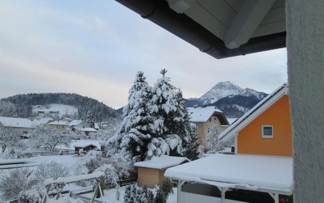Apartments Steger