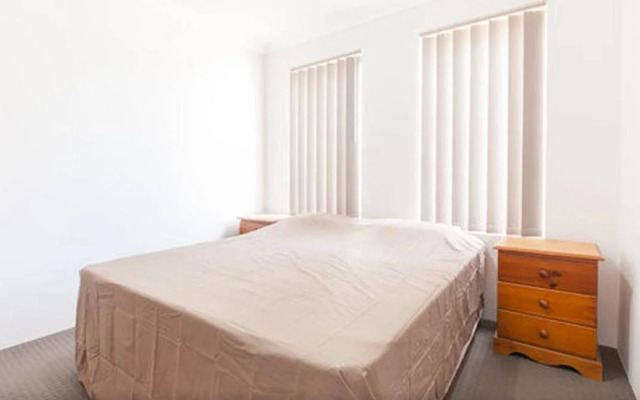 Queens Park Holiday Accommodation