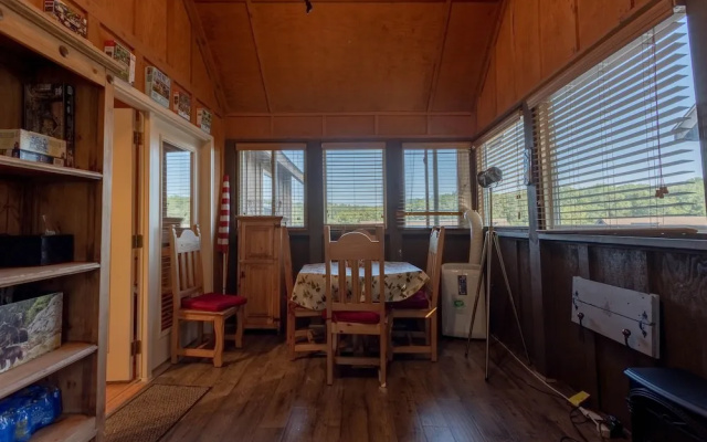 Grey Moose Lodge 2 Bedroom Cabin