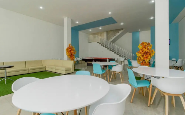 RedDoorz Plus near SoMa Rajawali Palembang