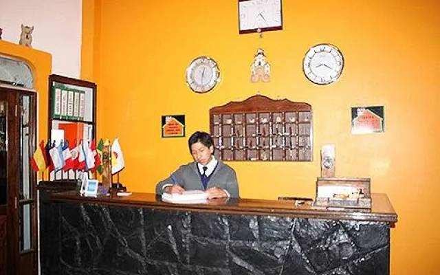 Antonios Suites