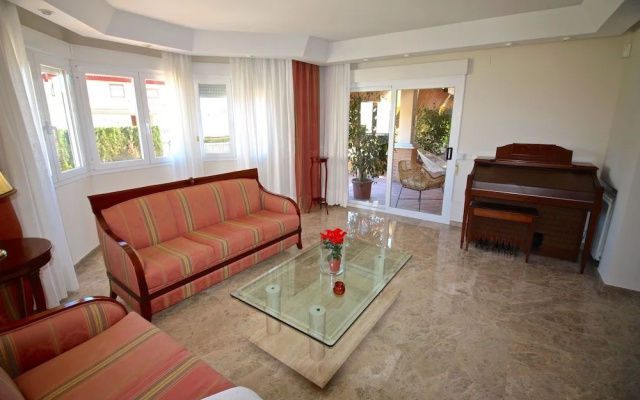 Villa Cabo Huertas