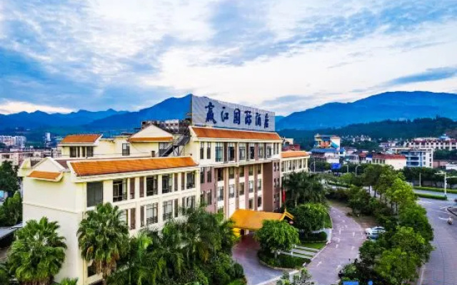 Jinggu Yingjiang International Hotel
