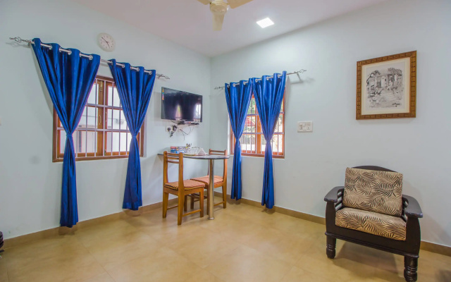 Super Collection O Holy Cross Home Stays