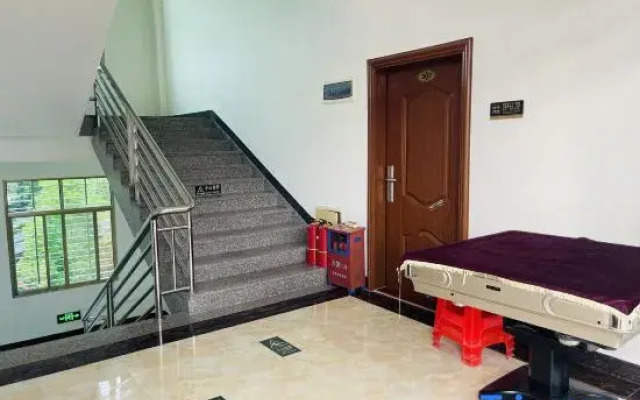 Xingyuewan Wenquan Homestay (Poly Jinli)