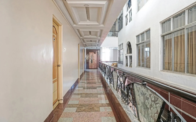 Capital O 80682 Hotel Suraj Executive
