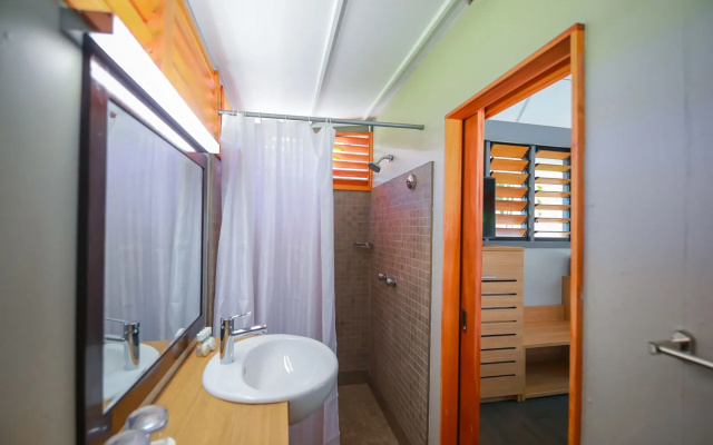 Serenity Island Resort