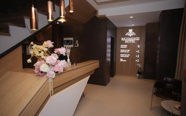 Richmond Hotel