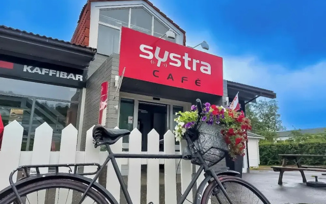 Systra Hotel Apartments Sjøholt