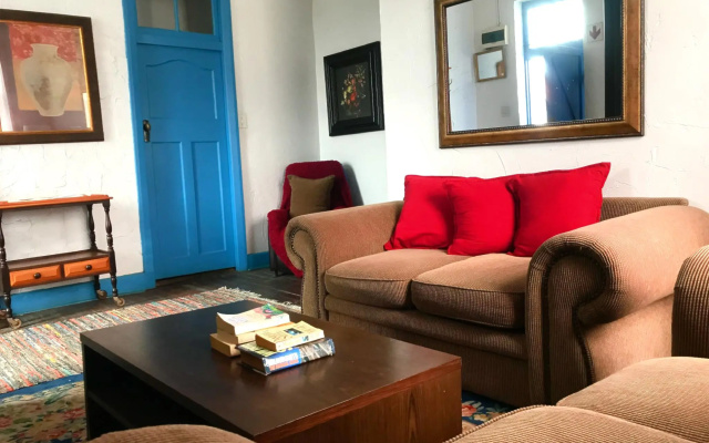Athenian Villa