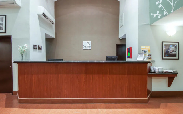 Sleep Inn & Suites