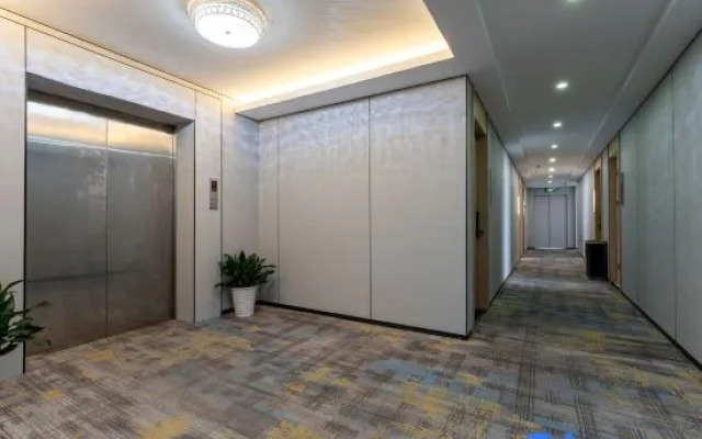 Yisu Qingju Hotel EZ inn (Cixi Xiaolin Branch)