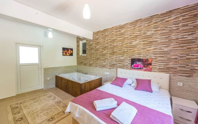 KAL1560 Villa Dilara 1 Bedroom Турция, Патара - отзывы, цены и фото номеров - забронировать отель KAL1560 Villa Dilara 1 Bedroom онлайн комната для гостей