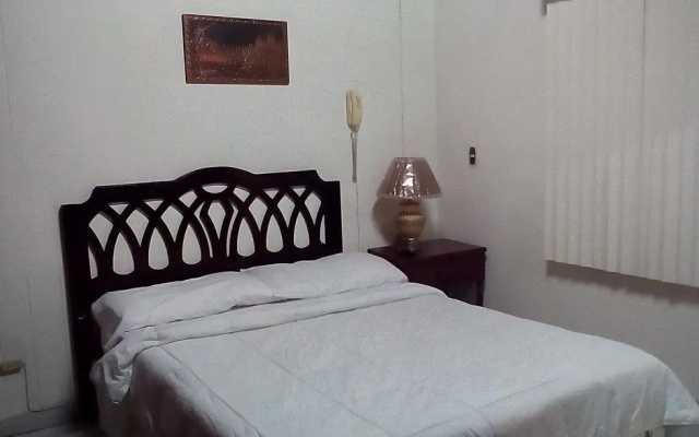 Hotel Montserrat