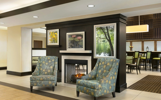 Hampton Inn & Suites Mahwah