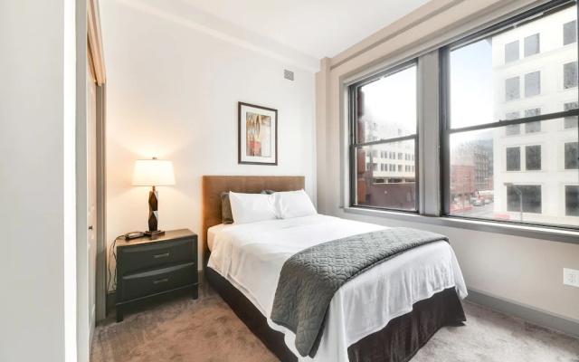 16th St Luxury Rentals