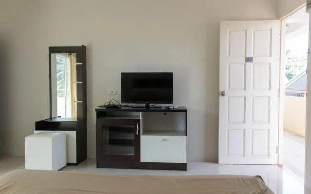 Suree Place Hostel