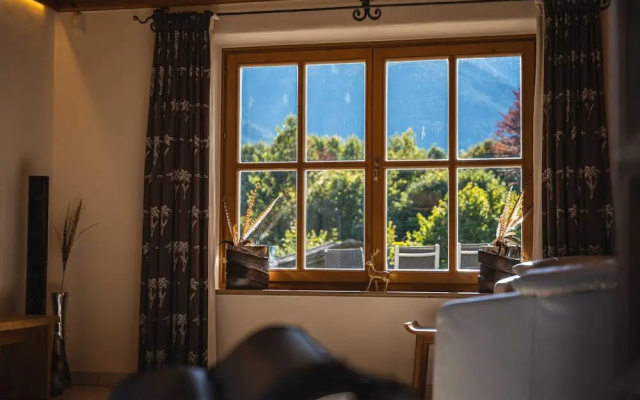 Chalet Crown of the Alps