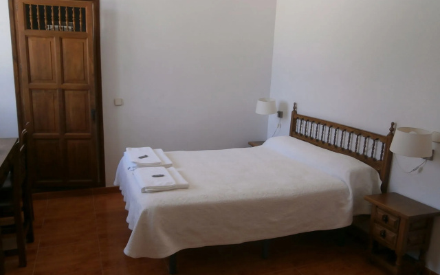 Hospedería Santa Cruz