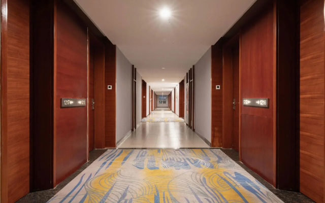 Inzone Garland Hotel (Qingzhou Ancient City)