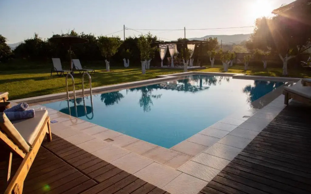 Neriana Villa - Garden Paradise