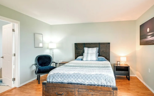 Beachfront Westport Home w/ Deck!