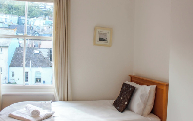 Castleview Apartment, 21 South Embankment