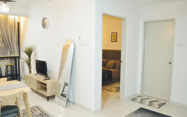 KLIA Airport Homestay 18 Horizon Suites