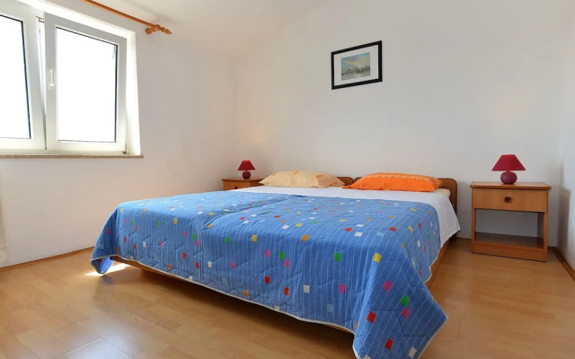 Apartments Emil 596