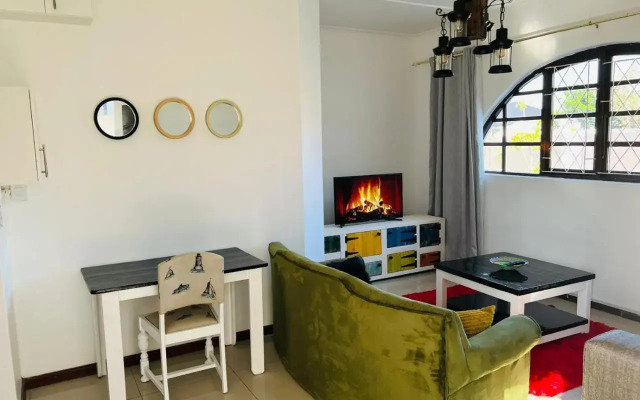 Safi Neat & Cozy Suite