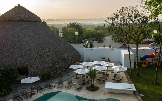 Hotel Tantalá