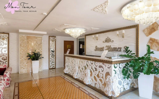 Mon Tour apartments