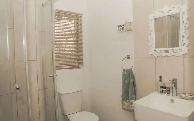 Rainbow Palace BnB